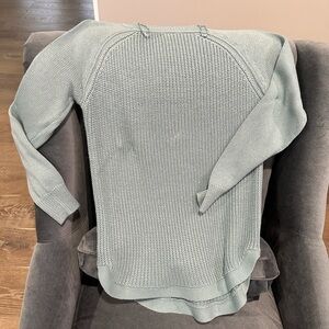RD Style Sea Foam Sweater Size M